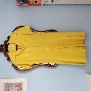 Yellow vintage buttoned dress